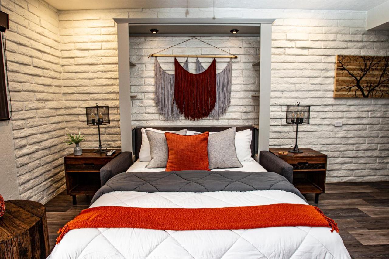 Hotel California Palm Springs Bagian luar foto